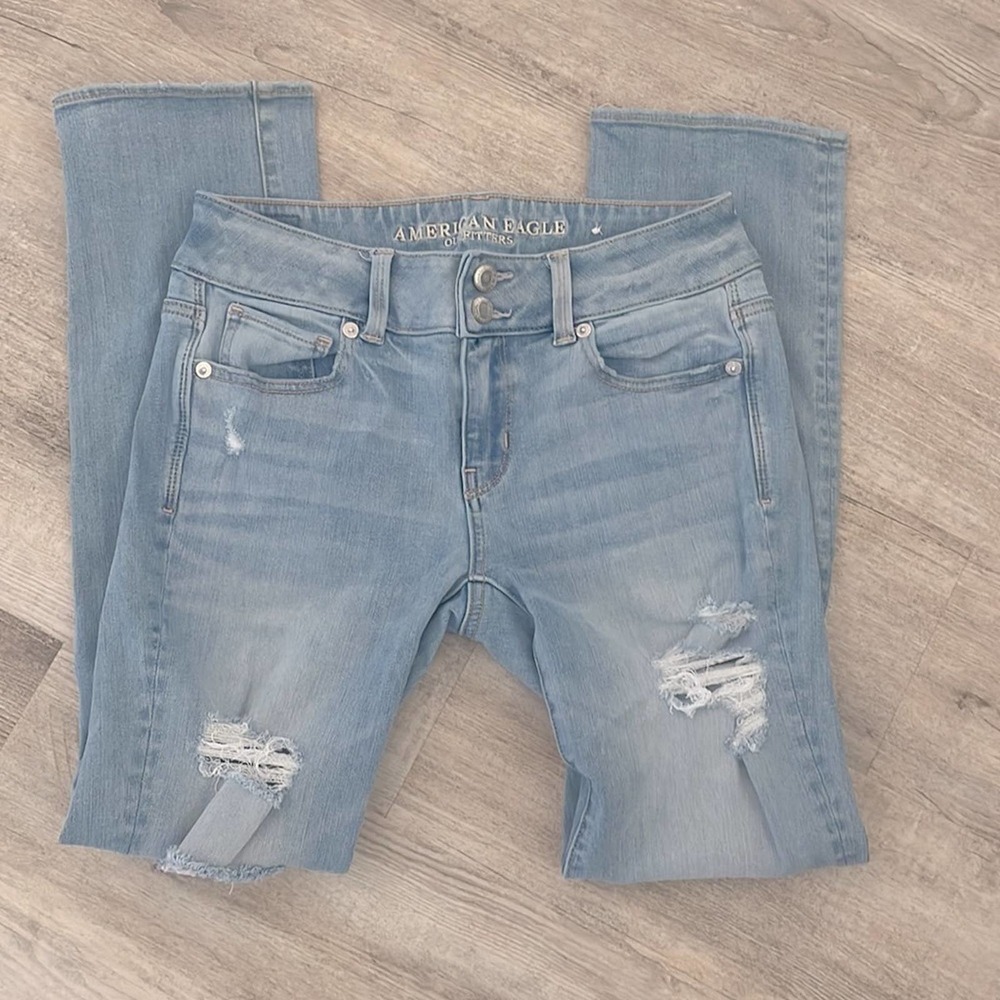 AEO Artist Crop Jeans